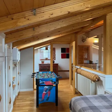 Urban Attic Apartment *