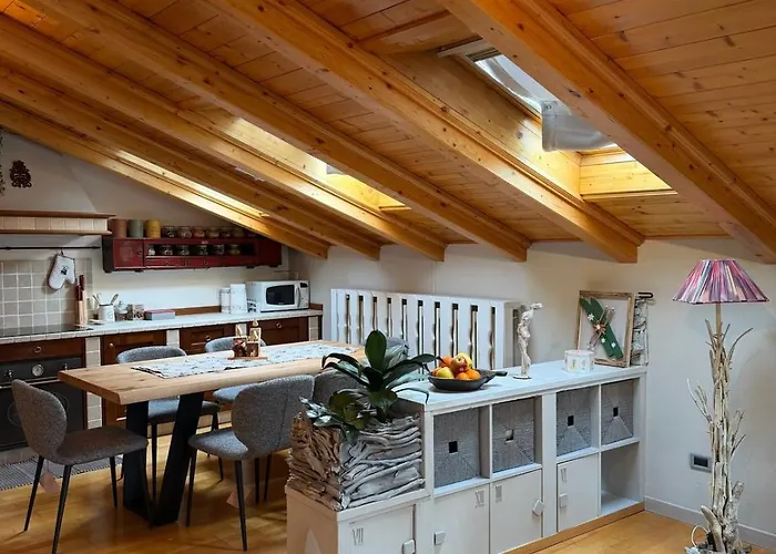 Apartment Urban Attic *